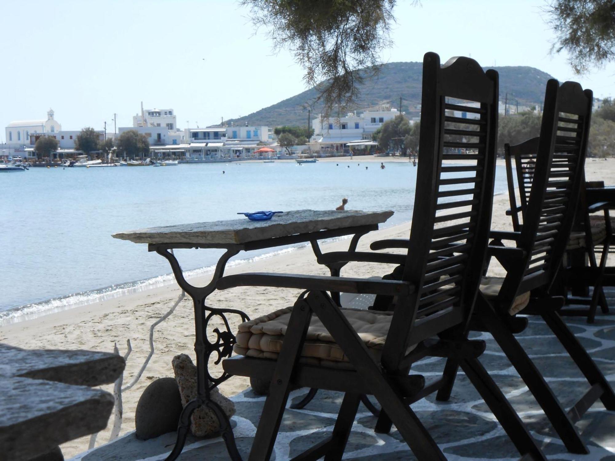 Floras Rooms Πολλώνια Εξωτερικό φωτογραφία