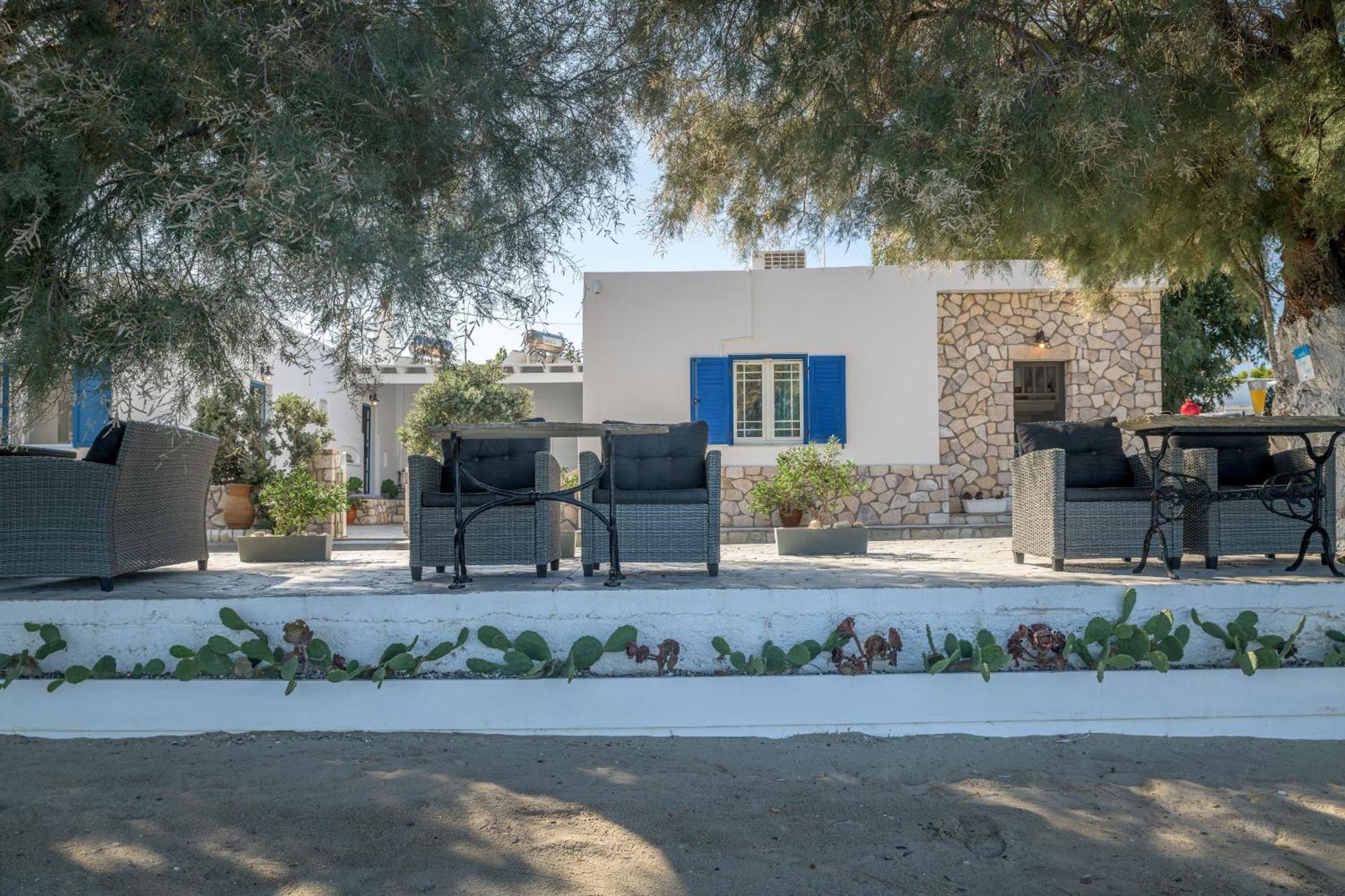 Floras Rooms Πολλώνια Εξωτερικό φωτογραφία