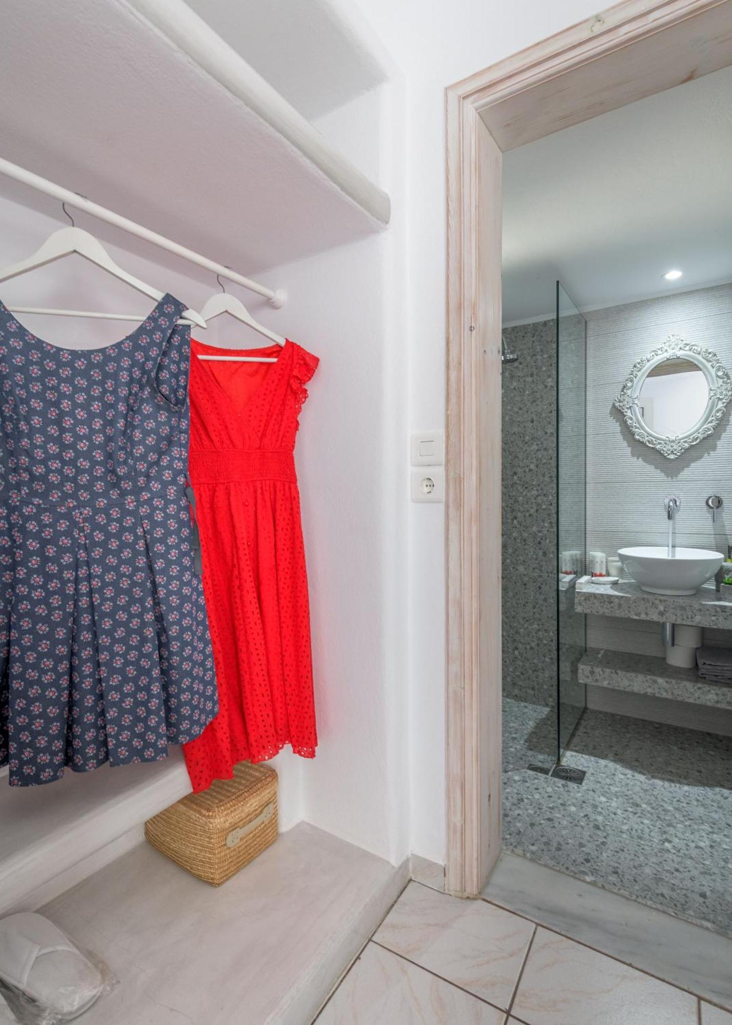 Floras Rooms Πολλώνια Εξωτερικό φωτογραφία