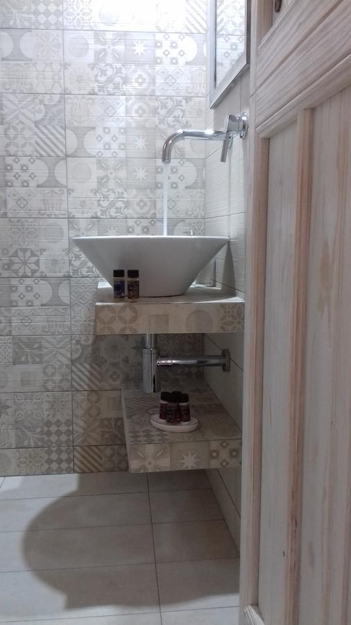 Floras Rooms Πολλώνια Εξωτερικό φωτογραφία
